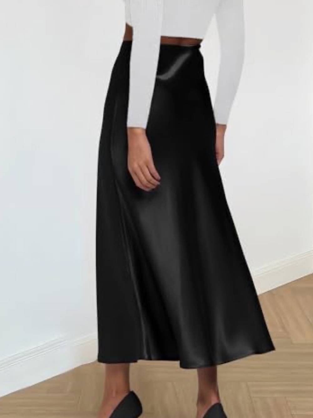 🖤 BTFBM Elegant Black Satin High-Waisted Midi Skirt size Medium 🖤 - Picture 4 of 7